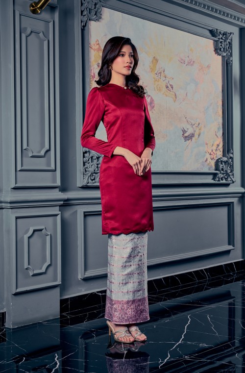 Maria Kurung In Maroon