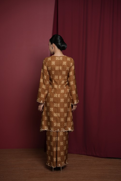 Jasmine Kebaya in Gold Brown