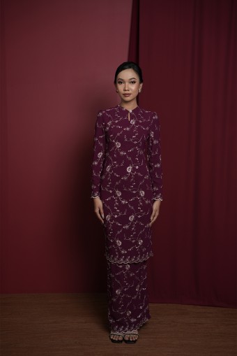 Diana Kurung in Burgundy