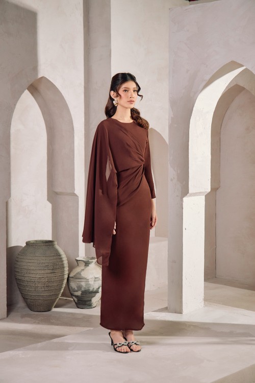 Nayla Dress in Rich Brown