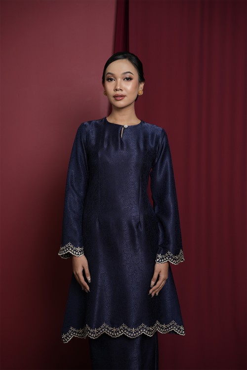 Serra Kurung In Navy Blue