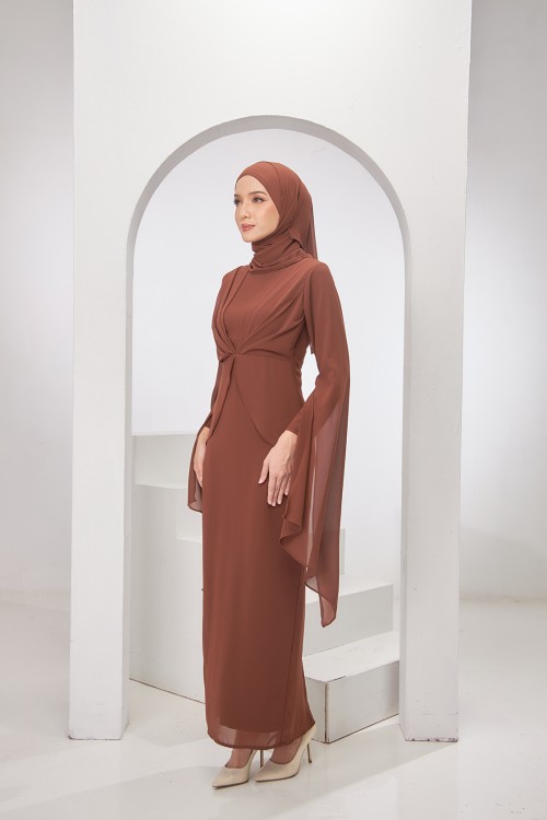 Sylvia Dress in Brown