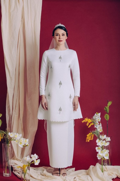 White Baju Kurung Wedding