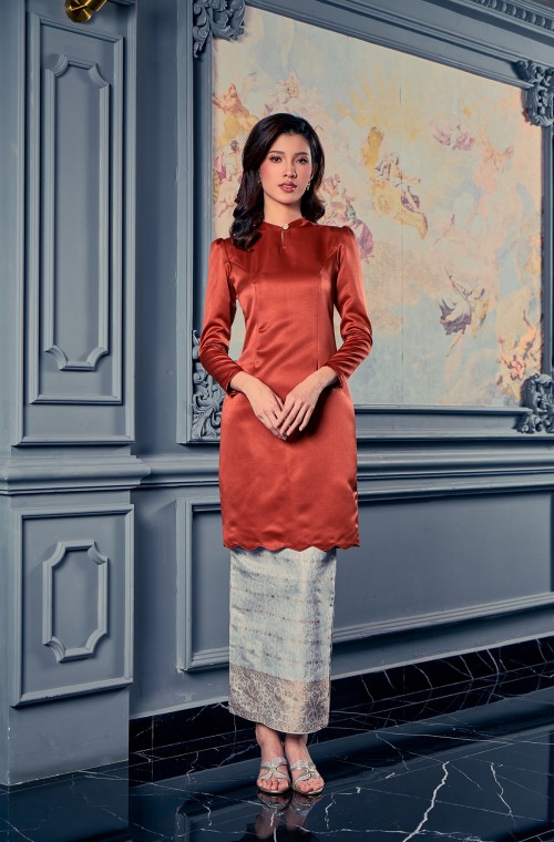 Maria Kurung In Brown