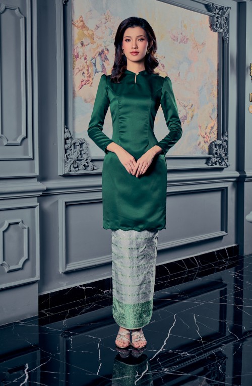 Maria Kurung In Emerald Green